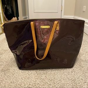Louis Vuitton Bellevue Amarante Monogram Vernis Gm Bag
